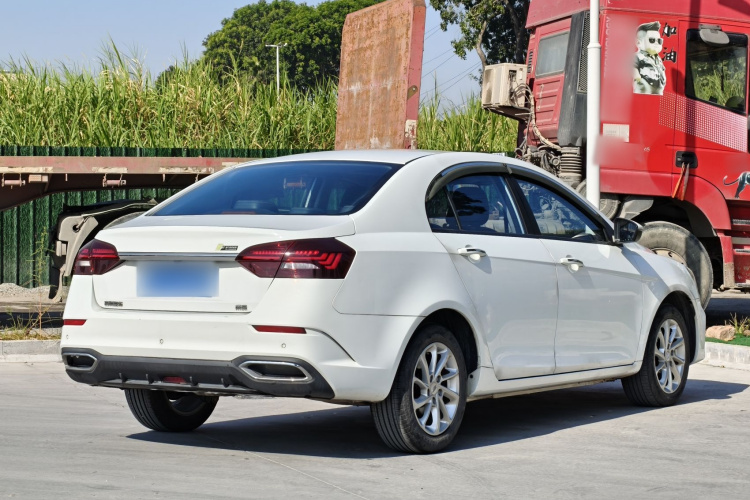 吉利汽车 帝豪 2021款 UP 1.5L CVT豪华型车身外观6007