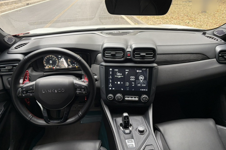 领克03 2021款 1.5TD DCT劲 冠军版中控内饰7002