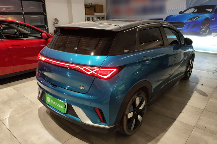 比亚迪 海豚 2021款 401km 骑士版车身外观7