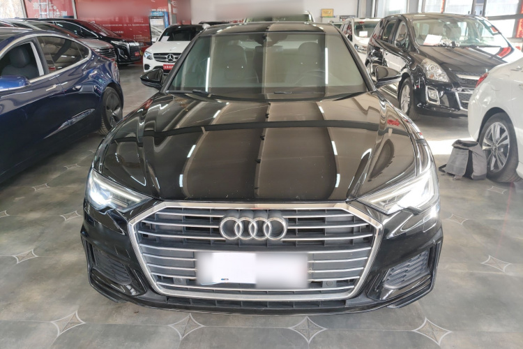 奥迪A6L 2020款 40 TFSI 豪华动感型车身外观6001