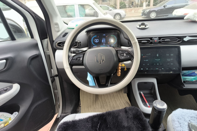 零跑汽车 零跑T03 2023款 310轻享版中控内饰13