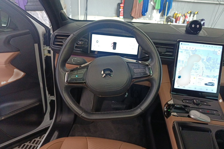 蔚来ES8 2022款 75kWh 六座版中控内饰13