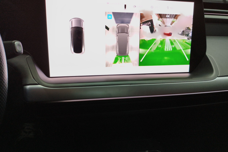 小鹏P7 2020款 562E性能版局部细节16