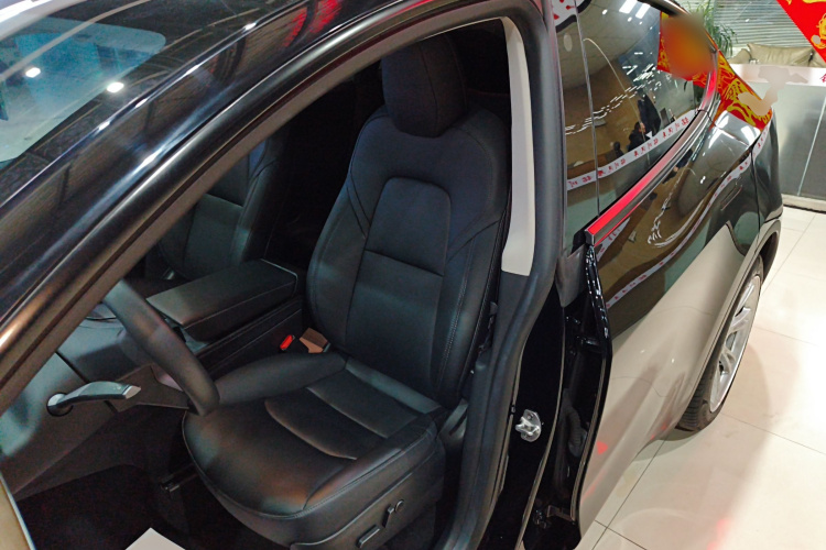 特斯拉 Model Y 2022款 后轮驱动版局部细节19