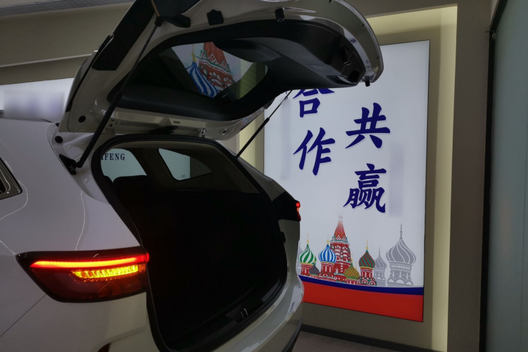 哈弗H6 2024款 1.5T 两驱经典版机舱底盘23