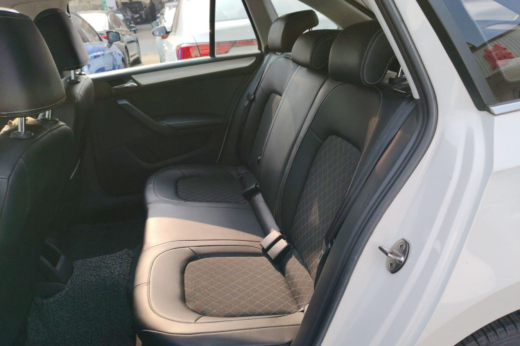 斯柯达 昕动 2019款 改款  1.5L 自动舒适版 国V中控内饰21