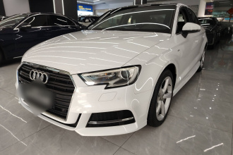 奥迪A3 2018款 30周年年型 Limousine 35 TFSI 时尚型
