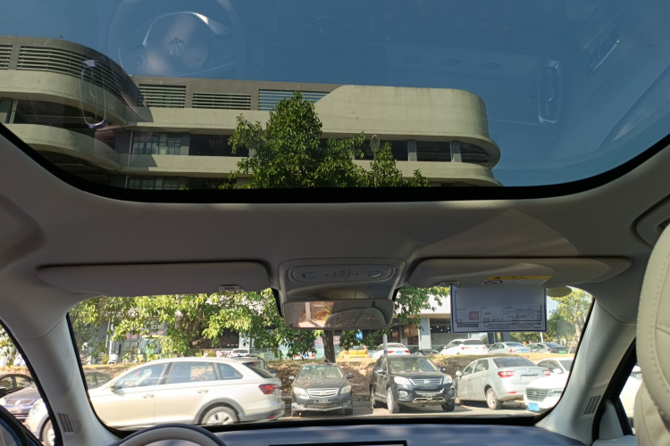 零跑汽车 零跑B10 2025款 510激光雷达版中控内饰22