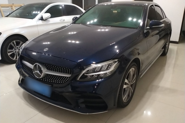 奔驰C级 2020款 C 200 L 时尚型运动版车身外观1