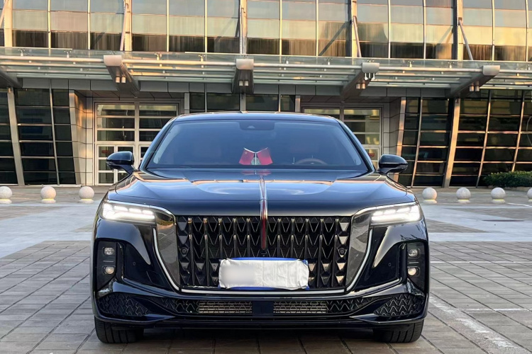 红旗H9 2024款 2.0T 旗享 私享风尚版车身外观6001