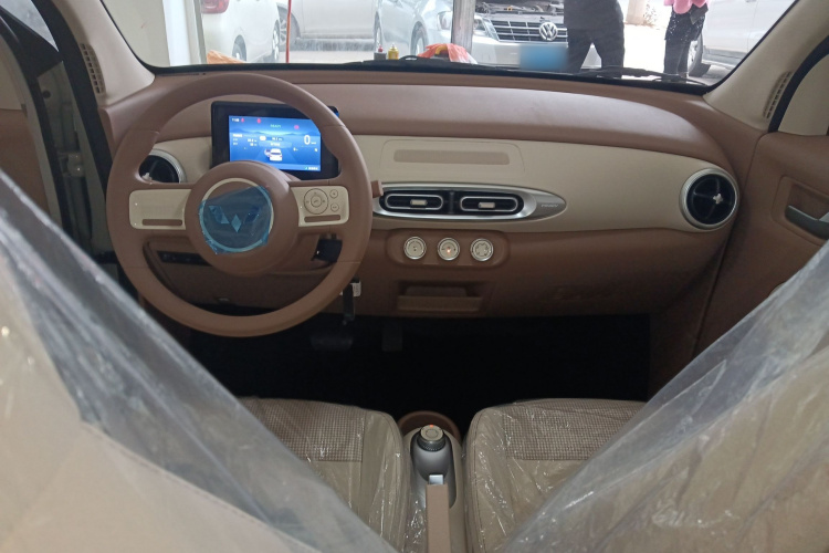 五菱汽车 宏光MINIEV 2025款 四门版 进阶款中控内饰12