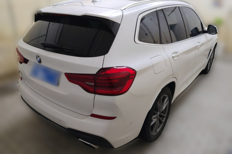 宝马X3 2020款  xDrive28i M运动套装车身外观7