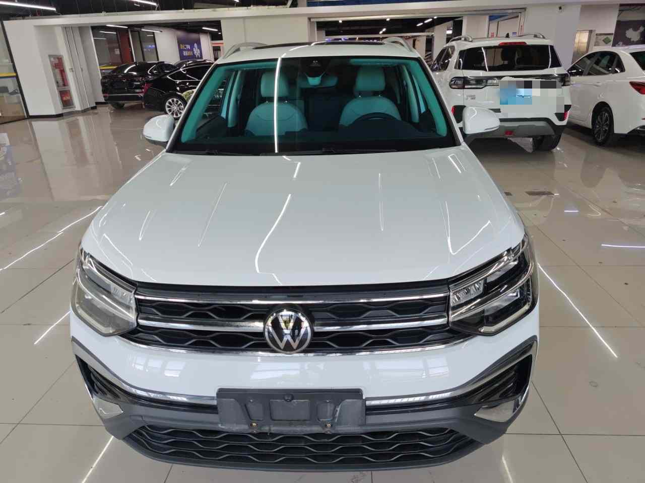 大众 途岳 2024款 300TSI 两驱皎月版(1)