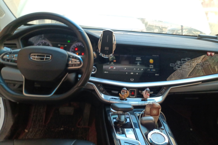 吉利汽车 博瑞 2021款 1.8T 领航版中控内饰12