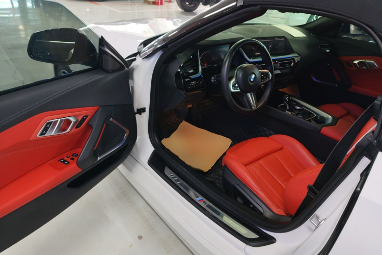 宝马Z4 2022款 sDrive 25i M运动套装中控内饰20