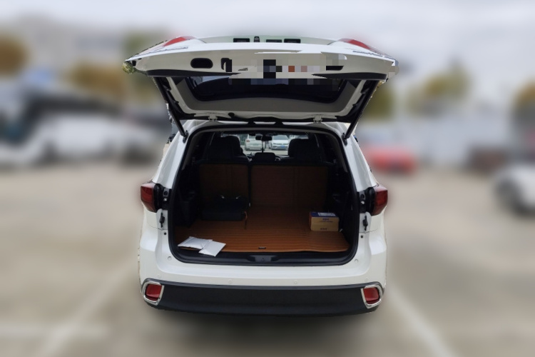 丰田 汉兰达 2015款 2.0T 四驱至尊版 7座中控内饰23