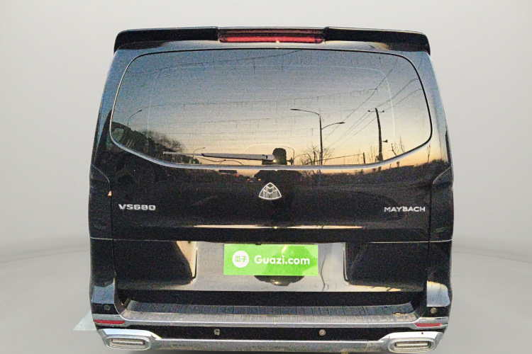 奔驰 威霆 2023款 2.0T 商务版 7座车身外观6