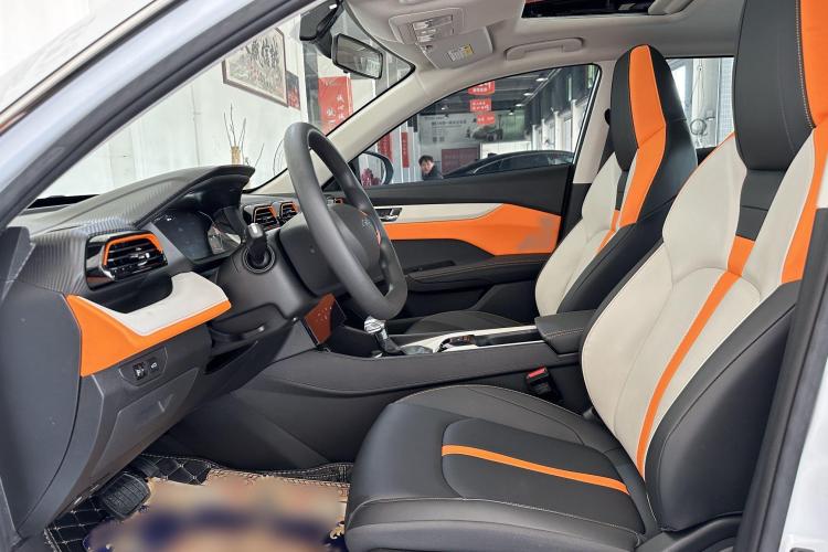 东风风神 奕炫 2023款 马赫版 1.5L 自动追影版中控内饰7002