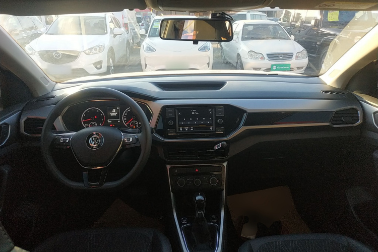 大众 途铠 2020款 1.5L 自动舒适版中控内饰12