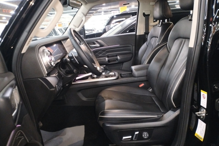 坦克300 2021款 越野版 2.0T 征服者局部细节19