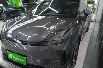 领克08 EM-P 2025款 120km 长续航Halo