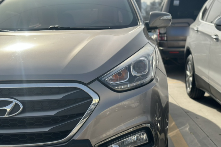 北京现代ix35 2013款 2.0L 自动两驱智能型GLS 国IV车身外观6003