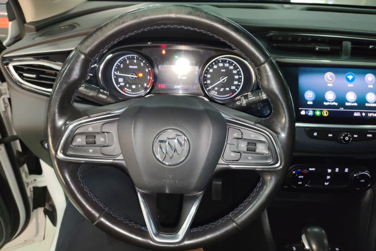 别克 昂科拉GX 2020款 20T CVT两驱豪华型中控内饰13