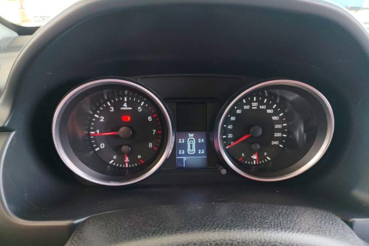 哈弗H6 2017款 红标 运动版 1.5T 手动两驱精英型局部细节14