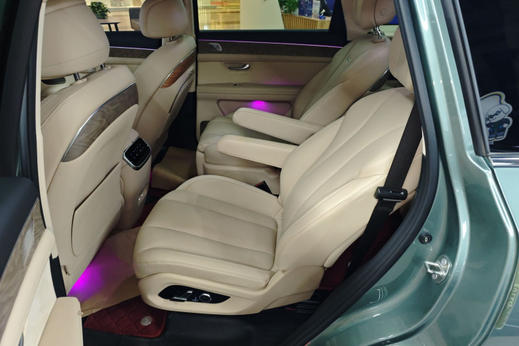 鸿蒙智行 问界M7 2022款 1.5T 后驱舒适版中控内饰21