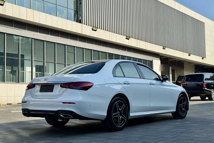 奔驰E级(进口) 2023款 E 260 时尚型运动版车身外观6007