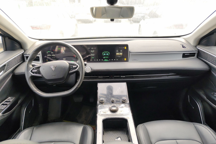 哪吒汽车 2023款 哪吒U-Ⅱ 400 U秀版 磷酸铁锂中控内饰12