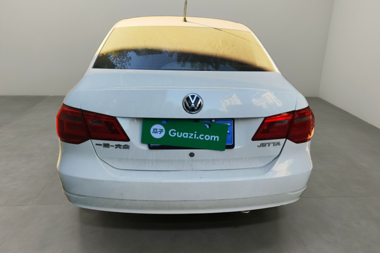 大众 捷达 2013款 1.6L 自动舒适型车身外观6