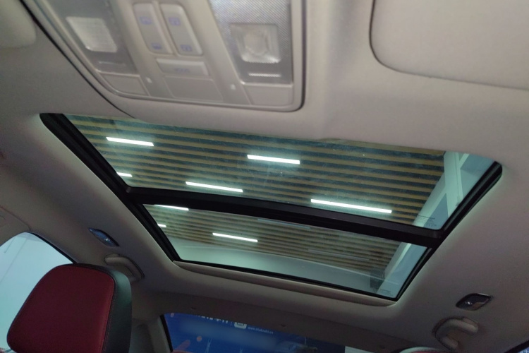 长安 逸动 2020款 PLUS 蓝鲸NE 1.4T GDI DCT旗舰型局部细节22