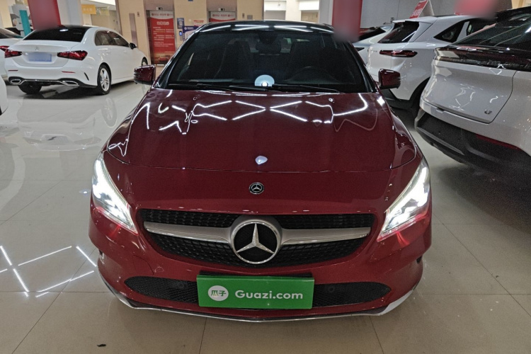 奔驰CLA 2017款 改款 CLA 200 动感型车身外观2