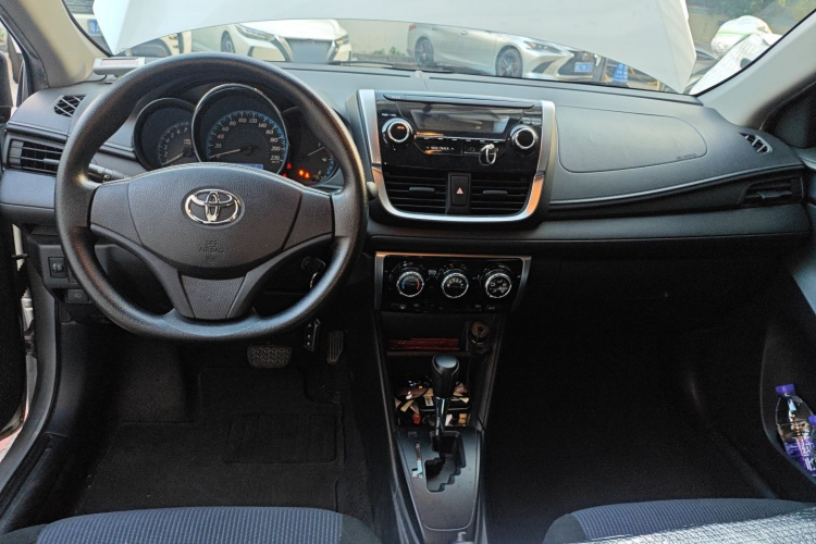 丰田 YARiS L 致炫 2019款 1.5E CVT魅动版 国VI中控内饰12