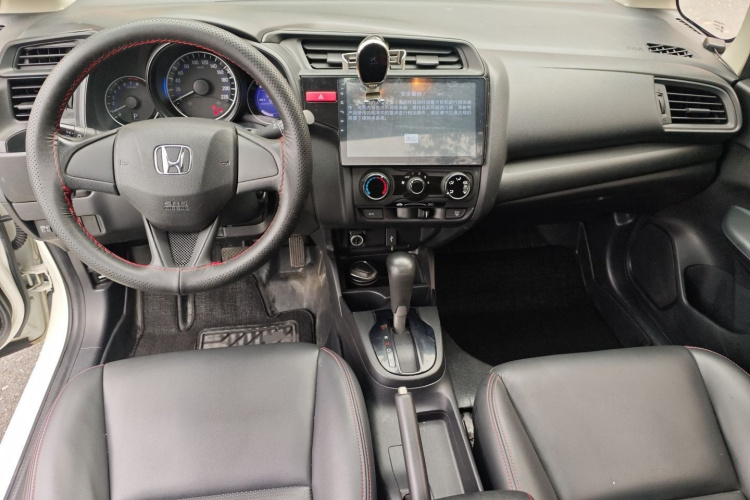 本田 飞度 2016款 1.5L LXS CVT舒适天窗版中控内饰7002