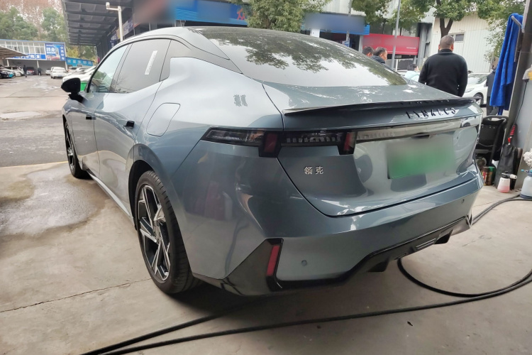 领克07 2024款 EM-P 126长续航 Ultra车身外观6003