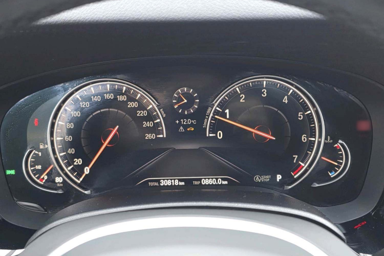 宝马5系 2018款 525Li M运动套装局部细节14