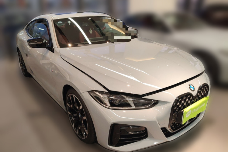 宝马4系 2024款 430i M运动曜夜套装车身外观3