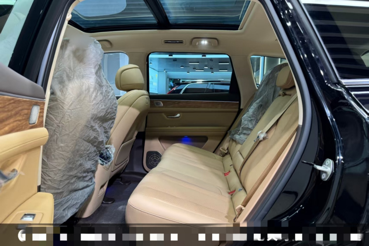 鸿蒙智行 问界M7 2024款 1.5T 后驱Plus版 5座中控内饰7010