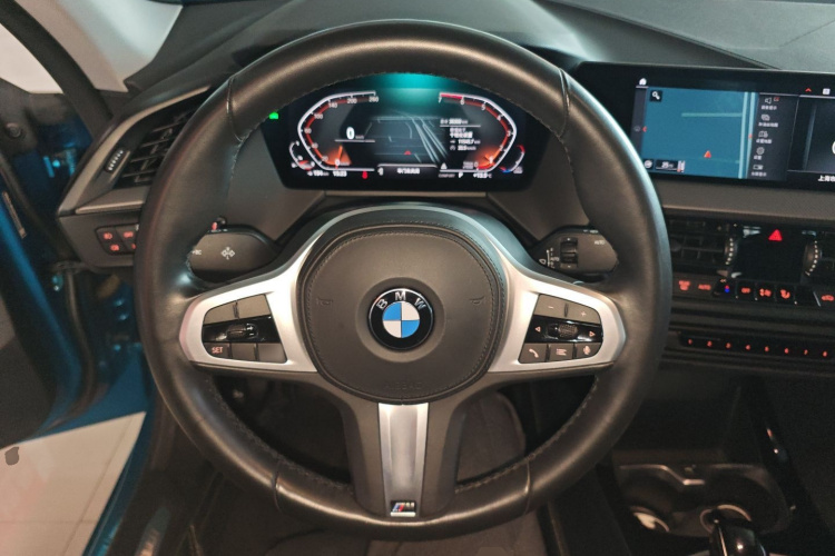 宝马2系(进口) 2021款 225i 四门轿跑车 M运动套装中控内饰13