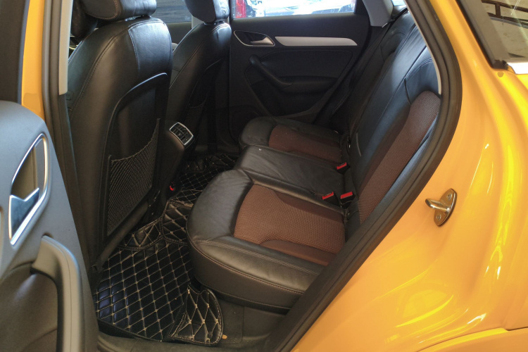 奥迪Q3 2017款 35 TFSI 时尚型中控内饰21