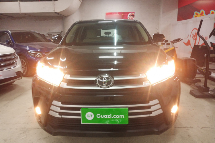 丰田 汉兰达 2018款 2.0T 四驱精英版 7座 国VI车身外观2