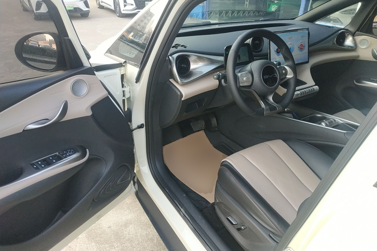 比亚迪 海豚 2023款 420km 自由版中控内饰20