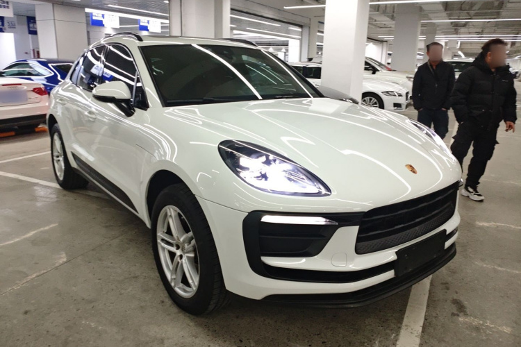 保时捷 2024款 Macan 2.0T车身外观3