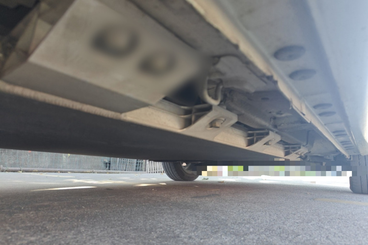 长安欧尚 奔奔E-Star 2021款 国民版 多彩款 磷酸铁锂（31.86kWh）局部细节9002