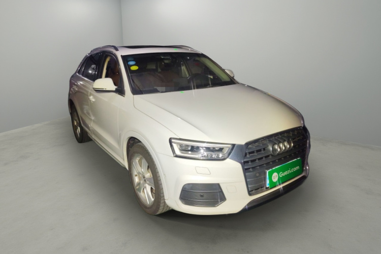 奥迪Q3 2017款 30 TFSI 风尚型车身外观3