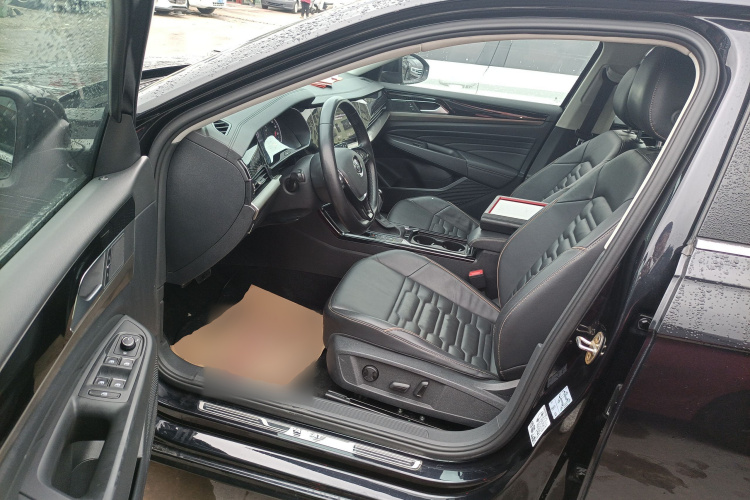 大众 帕萨特 2019款 330TSI 精英版 国VI中控内饰7003