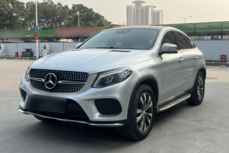 奔驰GLE轿跑 2015款 GLE 320 4MATIC 轿跑SUV
