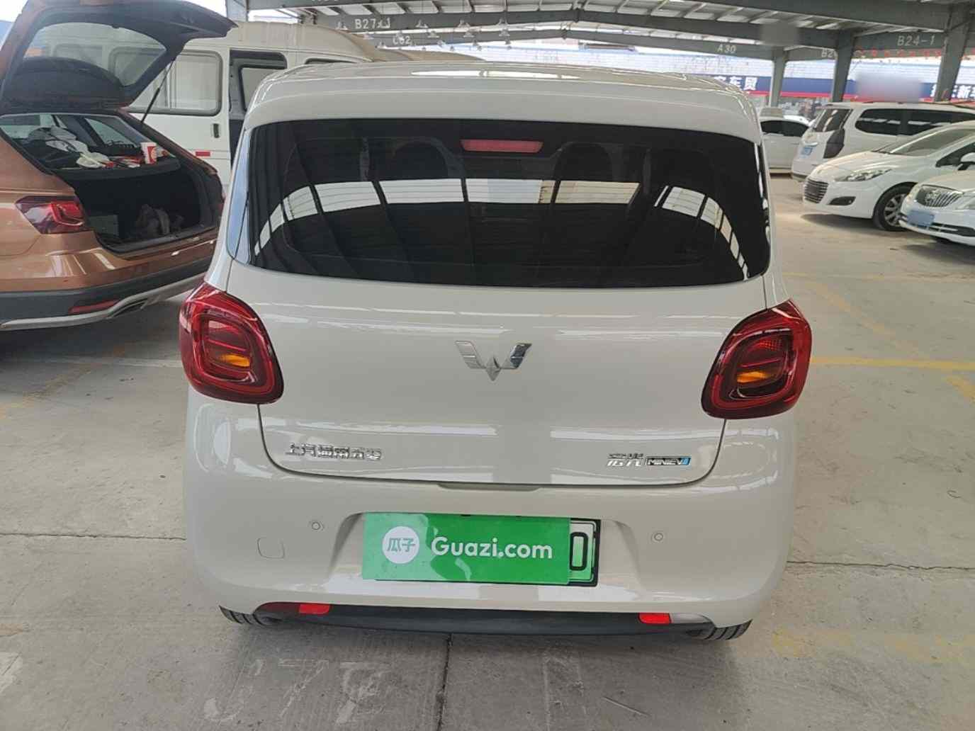 五菱汽车 宏光MINIEV 2025款 第四代 四门版 进阶款(3)